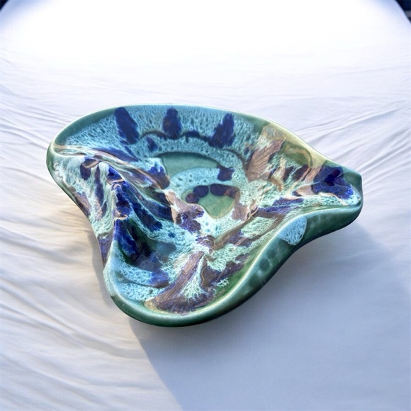 Plymouth Products Other - Vintage Ceramic Pottery Art Ashtray Plymouth Products PA Blue And Green Glazed